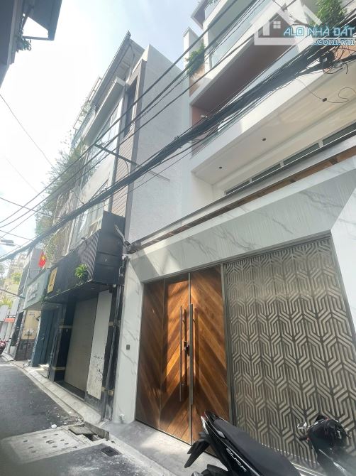 Chính Chủ Bán Hxh Lê Thị Riêng, P. Bến Thành, Q.1. Dt: (4.75 X 15m ), Chỉ 18 Tỷ, Tell: - 2