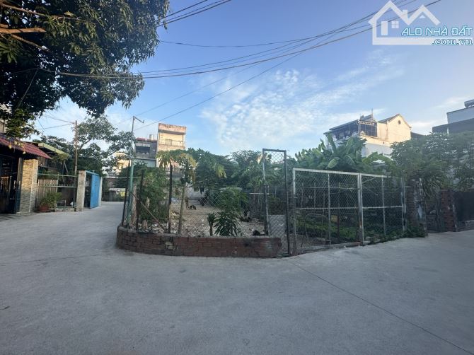 Bán nhanh lô góc nhánh đường Nguyễn Văn Linh,Phước Nguyên,Bà Rịa - Giá bán: 3 tỷ 800 triệu - 2