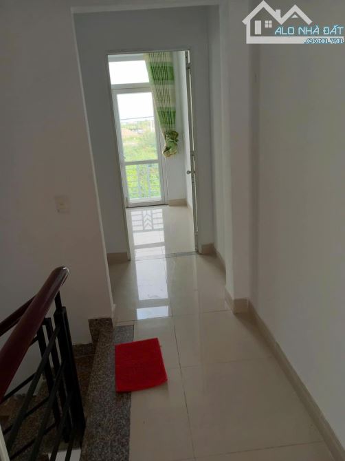 CHỦ ĐỔI Ý, BÁN NHANH NHÀ 1 TRỆT 1 LẦU MỚI XÂY, 121M2, 950TR, ĐƯỜNG TRẦN THỊ CẨM, TÂN PHÚ T - 2