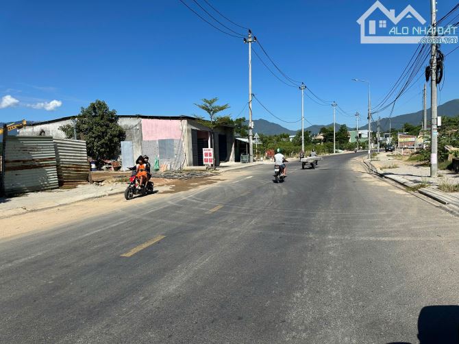 📌📌📌LÀM VIỆC TRỰC TIẾP GIÁ TỐT !!!Bán lô đường 10m5 hòa sơn - 2