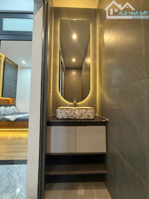 BÁN NHÀ MỚI NGAY KHU TRUNG NGUYÊN - HẺM NGUYỄN ĐÌNH CHIỂU - DT:4x21m - GIÁ:4,5 TỶ - 2