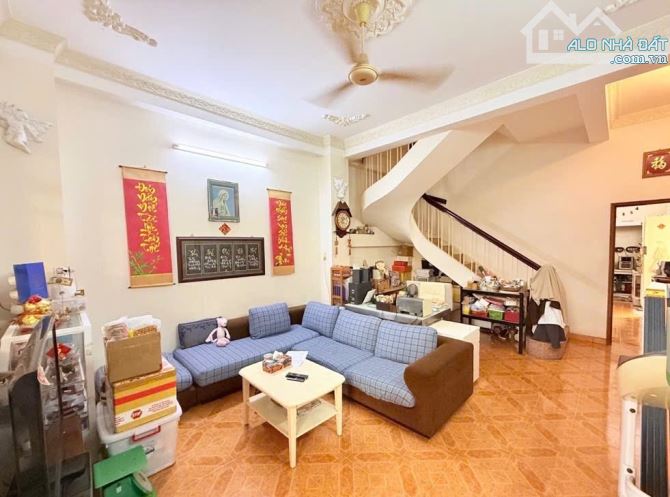 HOT! TRUNG TÂM TÂN BÌNH – BÀU CÁT.NHÀ ĐẸP 1 ĐỜI CHỦ – NGANG KHỦNG 6.5M - 2