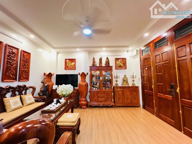 Bán Nhà Văn Chương, Quận Đống Đa, 46m2, 5 Tầng Dân Xây, Gần Hồ, Gần Phố, Nhỉnh 9 Tỷ - 2