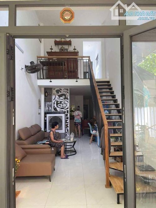 📌📌📌LÀM VIỆC TRỰC TIẾP GIÁ TỐT !!!Nhà Mê Lửng Đúc kiệt 2m5 Trường Chinh - 2