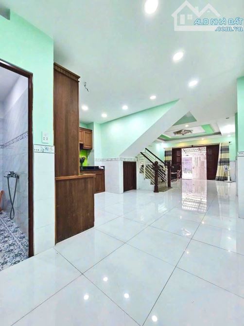 Bán Nhà Huỳnh Tấn Phát, Quận 7 cạnh Phú Mỹ Hưng - 4 Tầng 60m2 chỉ 6.1 Tỷ - 2