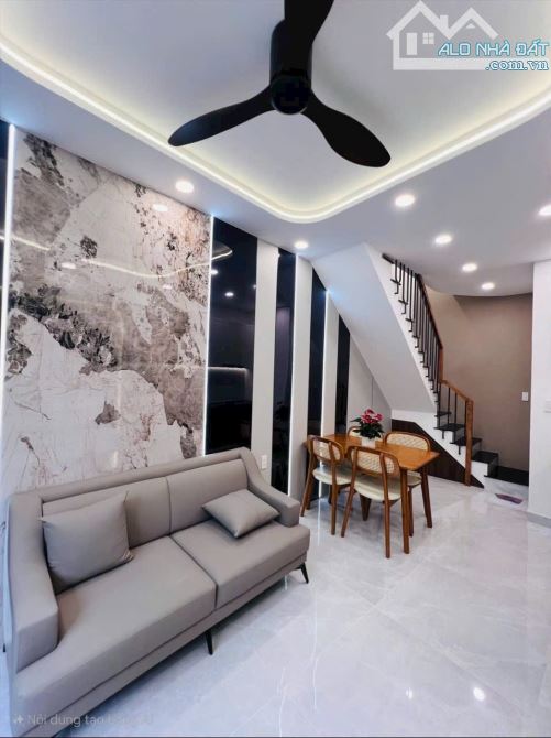 🏡 Nhà Đẹp Giá Rẻ — Hẻm Rộng 4 Mét — Bùi Văn Ba Quận 7 🏡 - 2
