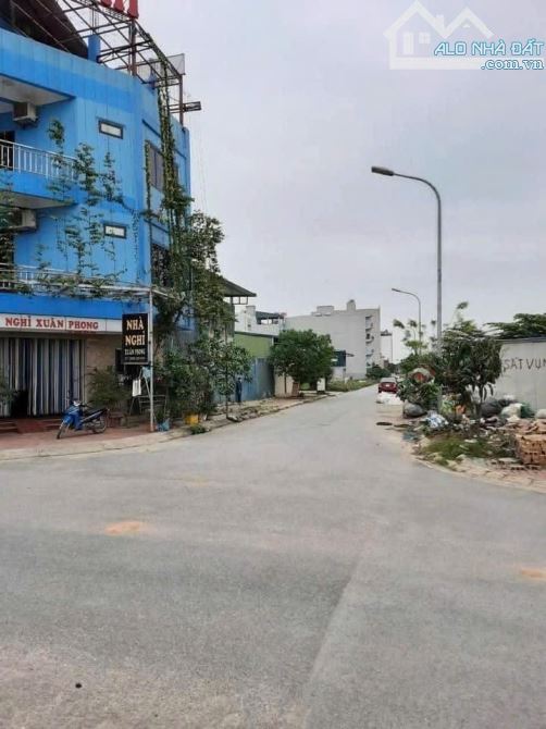 Bán đất khu giãn dân Tân long yên phong dt 116.2m2 mt 7m hướng ĐB và TB .giá  2.55 tỷ - 2