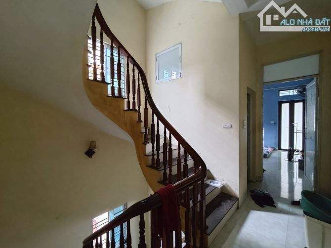 BÁN NHÀ LÔ GÓC CHIẾN THẮNG LA KHÊ, 2 THOÁNG, VỊ TRÍ ĐẸP, NGÕ NÔNG, GẦN Ô TÔ 50M2 8,3 TỶ - 2