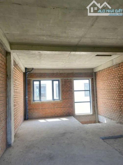 Bán Shophouse 4 tầng KDC Senturia Bình Hưng – DT 181m² – Sổ hồng – Giá tốt - 2