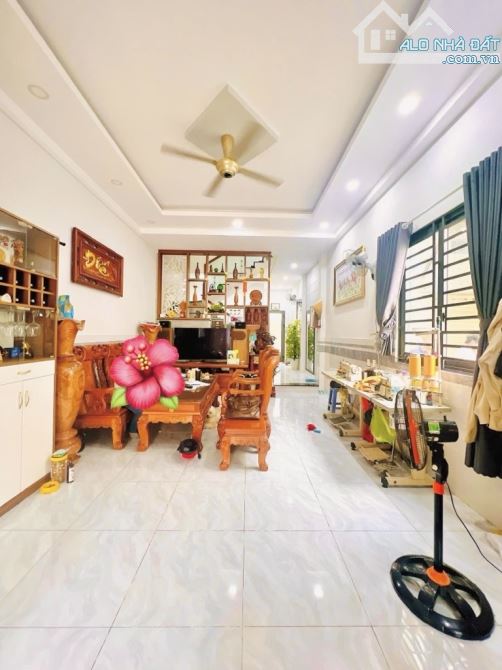 Phố ẩm thực Nguyễn Nhữ Lãm, Tân Phú, hẻm xe hơi thông, 2 tầng đẹp. - 2