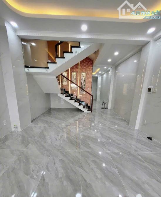 BÁN GẤP TRONG THÁNG ĐỂ ĐỊNH CƯ – TRẦN VĂN HOÀNG – 4.9x21 – 4 TẦNG – 15 TỶ - 2