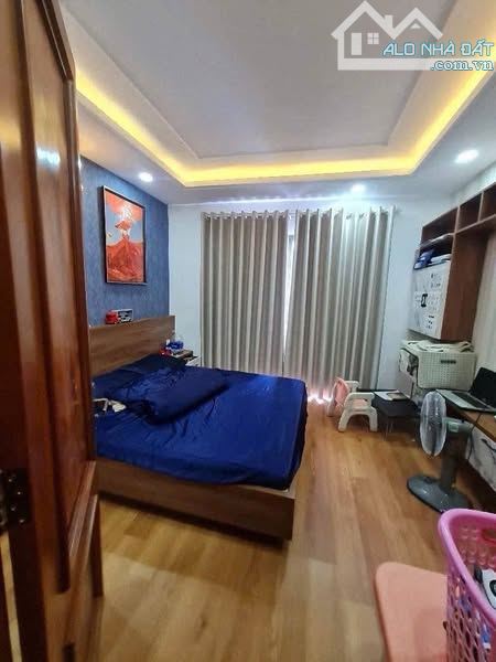 NHÀ ĐẸP LÊ VĂN THỌ - SÁT CV LÀNG HOA GÒ VẤP - 32 M2 BTCT - 5 TẦNG BTCT - CHỈ 4.X TỶ  - HXH - 2