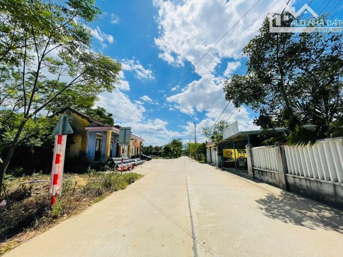 Đất xây villa view ruộng - TT Hòa Vang đường ô tô đậu đỗ 210m², 100% thổ cư - 2