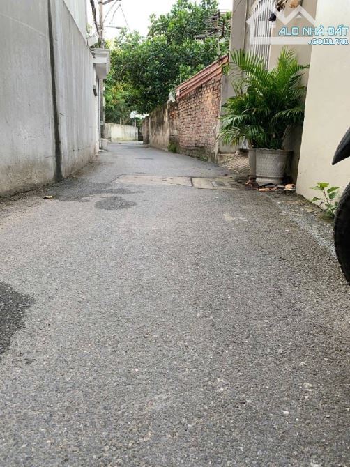 BÁN ĐẤT, VIỆT HƯNG, ĐƯỜNG OTO CON THÔNG, ĐẦU TƯ, GIÁ TỔT, 53M2, MT: 4.1M, 7.1 TỶ - 2