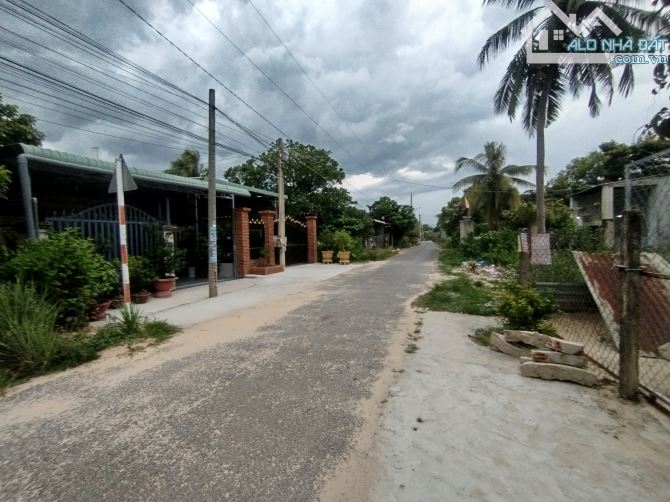Bán đất khu phố 5 Thị Trấn Tân Biên, huyện Tân Biên tỉnh Tây Ninh 5x46m thổ 25m2 giá 500tr - 2