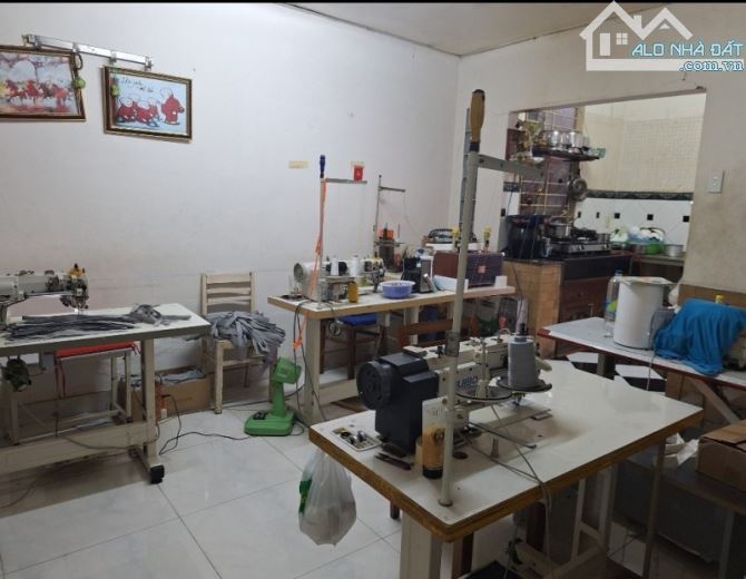 Bán nhà ngõ Trần Quang Khải, Hiệp Phú, Q.9, 160m2, 3 tầng, 3PN, SH, 11.35  tỷ. - 2