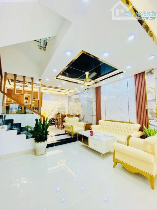 Bán nhà MT hẻm Huỳnh Tấn Phát, Nhà Bè, 6x14m, Oto đỗ cửa, Nhỉnh 9 tỷ - 2