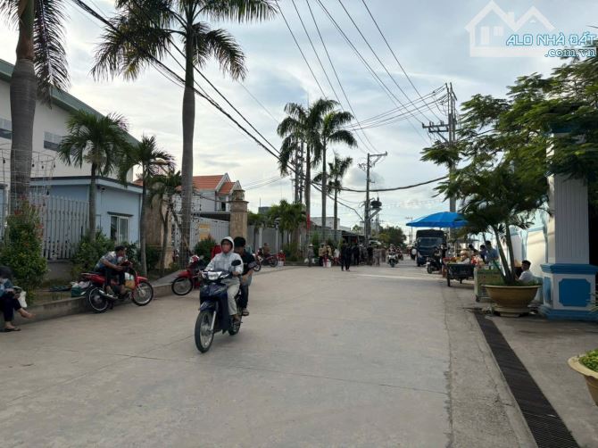 190m2 đất Mỹ Yên Bến Lức Long An giá 1tỷ750 đường xe tải - 2
