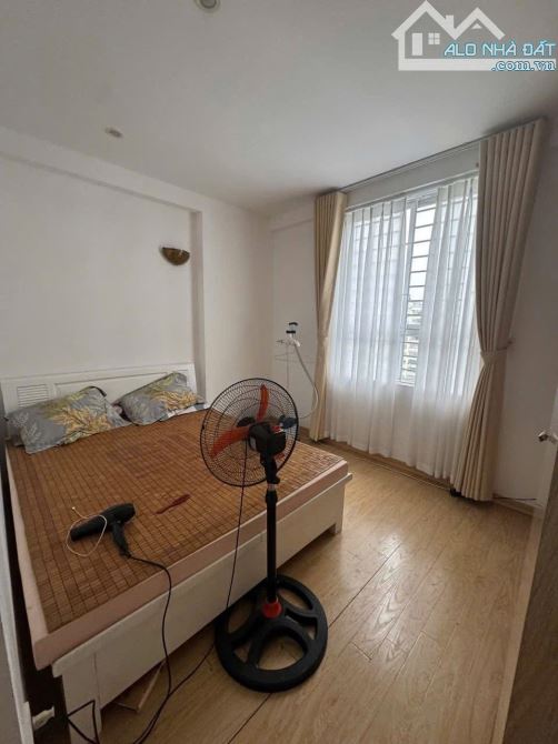 Nhỉnh 4 tỷ, căn hộ tầng đẹp khu đô thị Linh Đàm, 65m2, 2 ngủ, sổ riêng lâu dài - 2