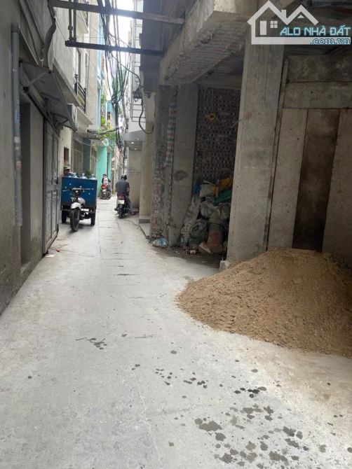 NHÀ DÒNG TIỀN_KDCCMN_OTO GẦN_33M2_4 TẦNG_8 PHÒNG CHO THUÊ_YÊN XÁ-TÂN TRIỀU_6,35 TỶ - 2