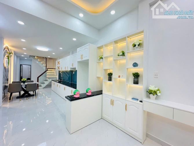 BÁN NHÀ  HXH ĐÀO TÔNG NGUYÊN - 70M2 - 3pn - 4,68 TỶ - 2