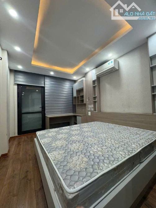 PHÂN LÔ nhà đẹp Nghĩa Đô 38m, 5T kinh doanh, ôtô đỗ cửa, 2 thoáng ở ngay 8.5 tỷ - 2