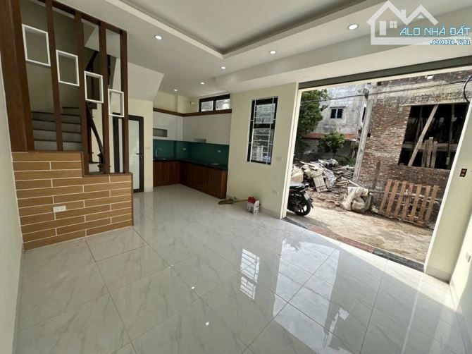 BÁN NHÀ TÂN LẬP-NGÕ THÔNG- Ô TÔ ĐỖ CỬA-1KM RA VINHOMES-31M-4.X TỶ - 2