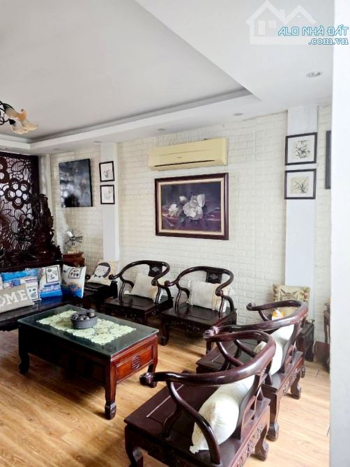 Bán nhà mặt phố Kinh doanh sầm uất vỉa hè Trần Xuân Soạn HBT 66m 2T MT 6m chỉ 47 tỷ - 2