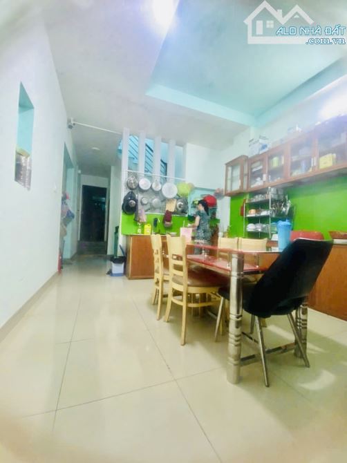 🏡(NHÀ BÁN BÌNH TÂN) HƯƠNG LỘ 2 - 106M2 - 4 TẦNG - HẺM 5M THÔNG - GIÁ CHỈ 7,8 TỶ - 2