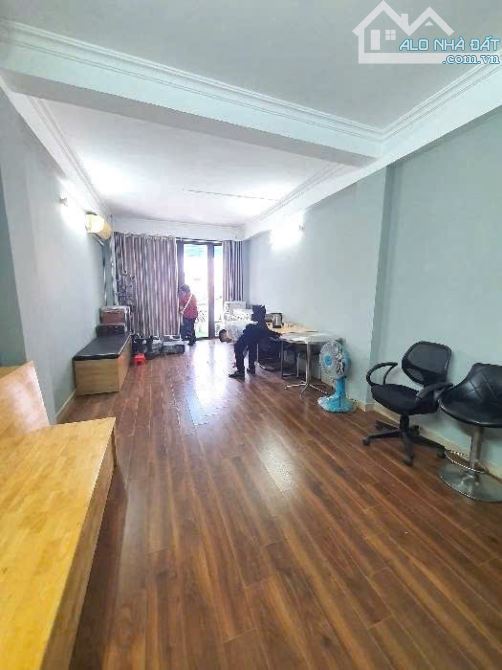 Mặt Phố Đông Các, Đống Đa, Lô góc thoáng, 8 tầng Thang máy, DT: 84m2 giá 34.5 tỷ - 2