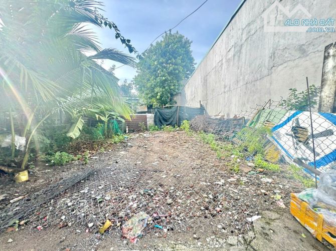 Bán đất thô cư một sẹc Đồng Khởi Tân Phong, 108m2 tài chính 2,5 tỷ - 2