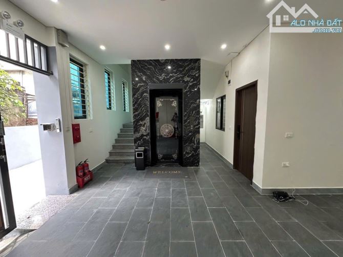 CẦN BÁN TÒA NHÀ 6 TẦNG - TRUNG TÂM TP VINH - CHỈ VIỆC CHO THUÊ LUÔN - 2
