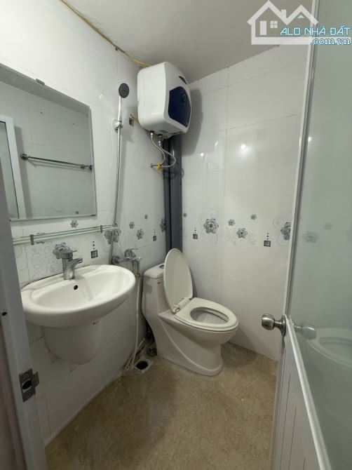 Bán nhà tậpthể tt đống đa fun nội thất ba thoáng ánh sáng tự nhiên - 3