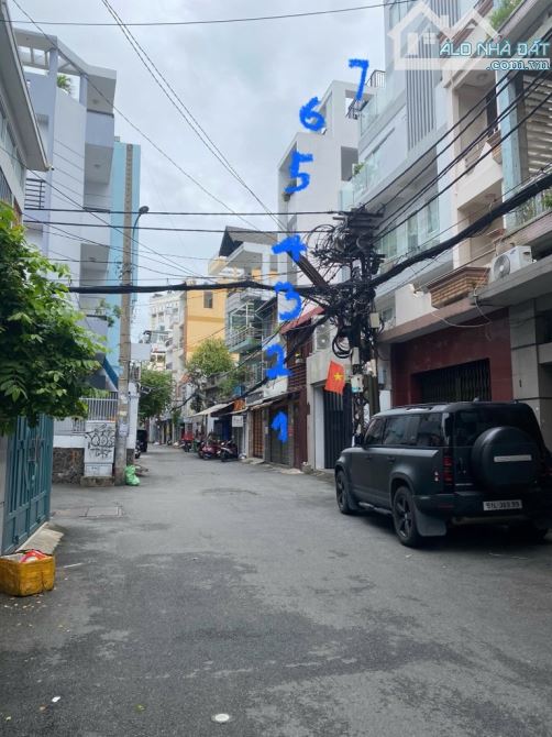 Lô góc 65m2 x 3 tầng , hẻm nhựa xe hơi 220 - khu vip - an ninh thoáng mát. - 3