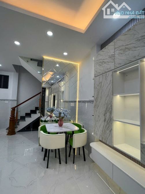 Bán nhà đẹp gần Quận 4, hẻm thông, 3 tầng, Quận 7 - 3