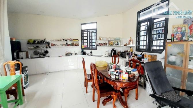 BÁN GẤP NHÀ LÊ VĂN VIỆT,LONG THẠNH MỸ, THỦ 368M2 ( 17 XE 24 ) ÔTÔ VÀO NHÀ - GIÁ 20 TỶ 500. - 3