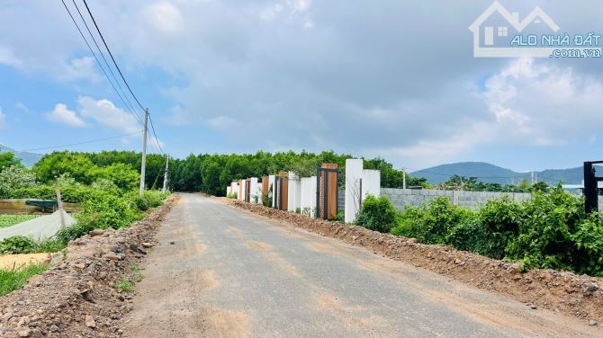 F0 thị trấn Phước Hải. gần TL44B. chỉ 1 ty2-1 ty380 - 3