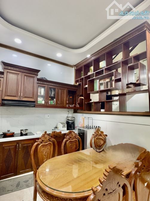 🏠👉SIÊU PHẨM NHÀ ĐẸP  HẺM 8M   MÃ LÒ NƠI KD  ĐẮC ĐỊA GIÁ CHỈ 6.X T - 3