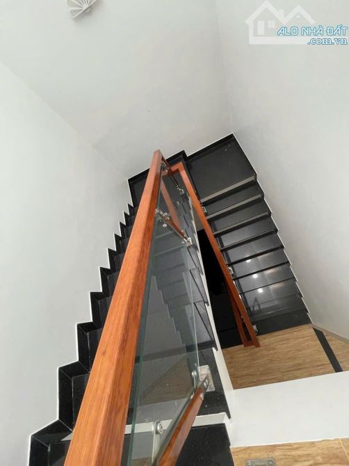 💥BÁN NHÀ MỸ GIA GÓI 2 SÁT ĐƯỜNG PHONG CHÂU GIÁ CỰC TỐT - 3