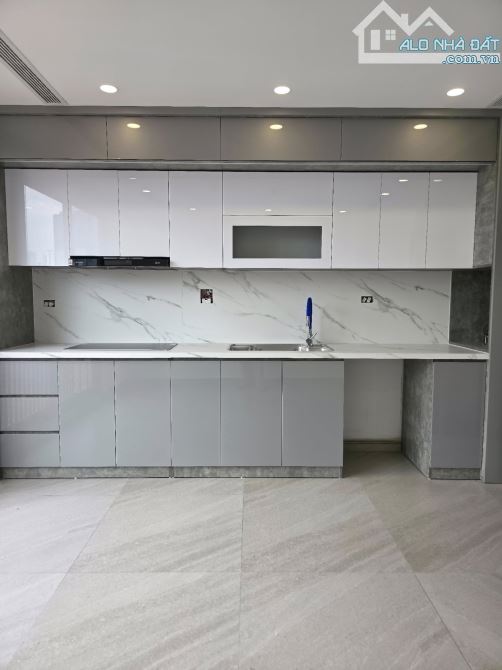 Nhà đẹp 7 tầng, thang máy, 65m, ở sướng, KD đỉnh cao, ô tô vào nhà, Hoàng Quốc Việt - 3