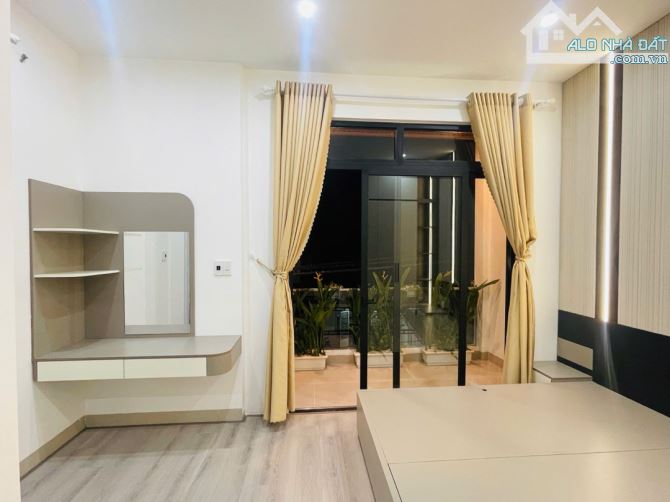 NGÔI NHÀ TÂM HUYẾT NỞ HẬU ĐẸP NHẤT PHỐ HÀN MẶC TỬ QUẬN HẢI CHÂU.  GIÁ CHỈ 6,5TỶ - 3