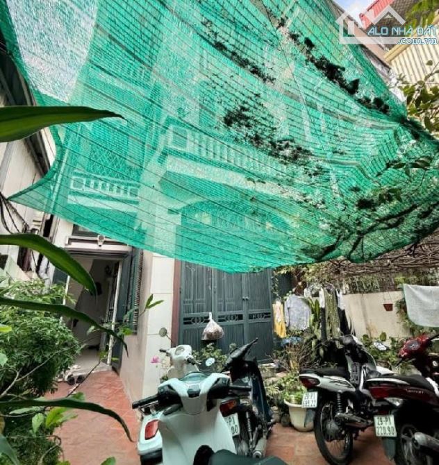 🏡Nhà LÔ GÓC siêu rộng, 105m2 nhà 3 tầng, TT Cầu Giấy, KINH DOANH SẦM UẤT, Đường RỘNG - 3