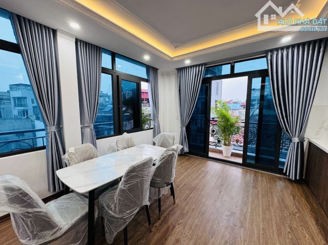 Hiếm! Nhà cực đẹp 45m2x6T thang máy. Full nội thất, vuông vắn - rộng thoáng phố Đội Cấn. - 3
