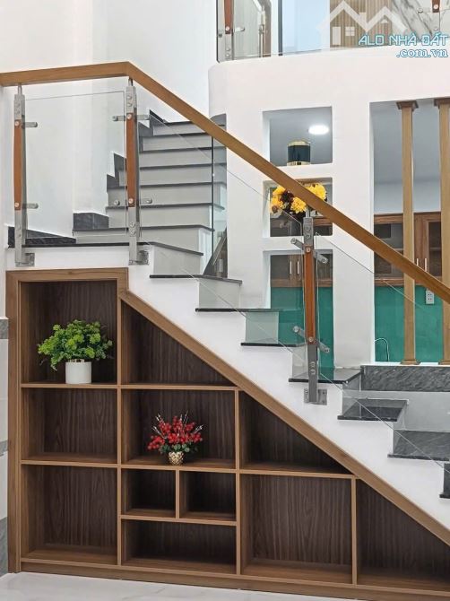 Nhà đẹp mới diện tích khủng 5mx13m 1 trệt 1 đúc lửng đường 4m thới tam thôn 16 hm - 3