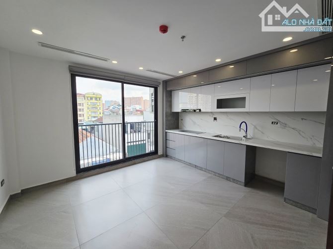 Siêu phẩm nhà 65m2 x 7 tầng xây mới Hoàng Quốc Việt, Nghĩa Tân, ngõ thông ô tô, vỉa hè. - 3
