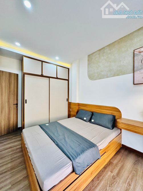 Nhỉnh 4 tỷ mua được nhà khu Phan Xích Long, Phú Nhuận 65m2 - 3