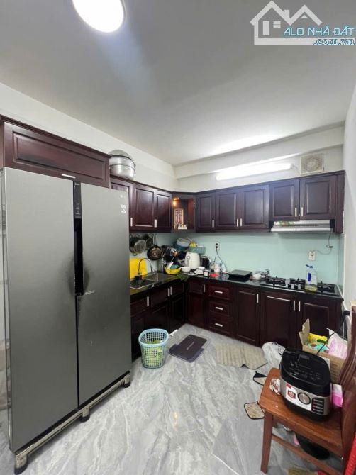 Mặt bằng kinh doanh hẻm xe tải Lý Phục Man Q7, 6x11m, 3 tầng, chỉ 8.7 tỷ - 3