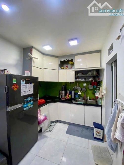 Cần bán gấp căn nhà đường Trần Đình Xu, Quận 1 - 3