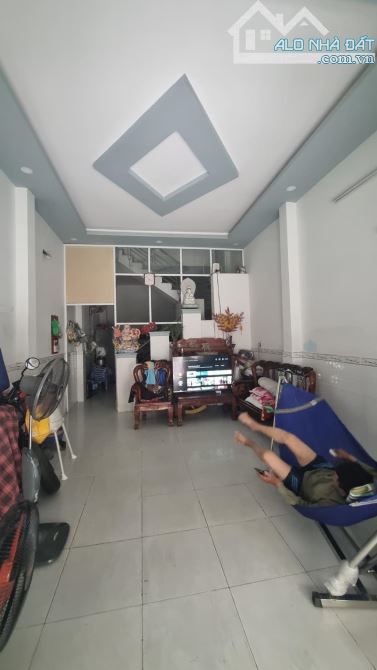 Bán nhà đẹp, giá rẻ Bình Tân - Hẻm xe hơi 5m thông Hương Lộ 2 - Chỉ nhỉnh 5 tỷ - 228 - 3