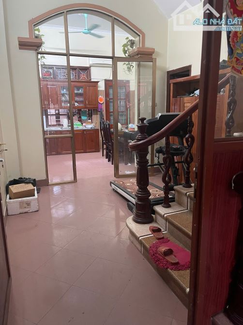 Cho thuê nhà nguyên căn làm Vp đường Tân Xuân, DT 60m2 x 3,5 tầng, giá 15 triệu/tháng - 3